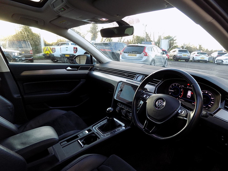 Used Volkswagen Passat 2019 for sale - 76766499: Photo 18