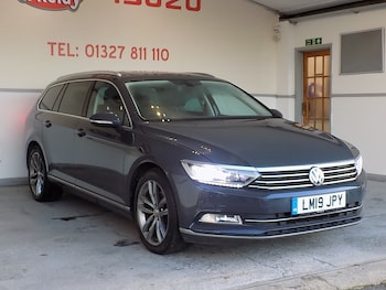 Used Volkswagen Passat 2019 for sale - 76766499: Photo