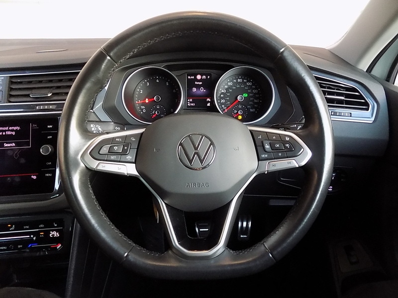 Used Volkswagen Tiguan 2022 for sale - 76766498: Photo 10