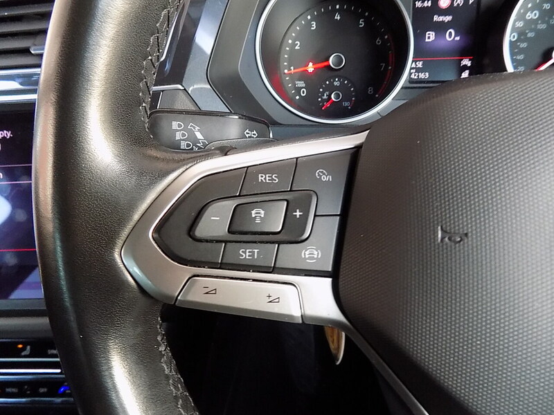 Used Volkswagen Tiguan 2022 for sale - 76766498: Photo 11