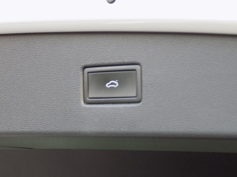 Used Volkswagen Tiguan 2022 for sale - 76766498: Photo 31