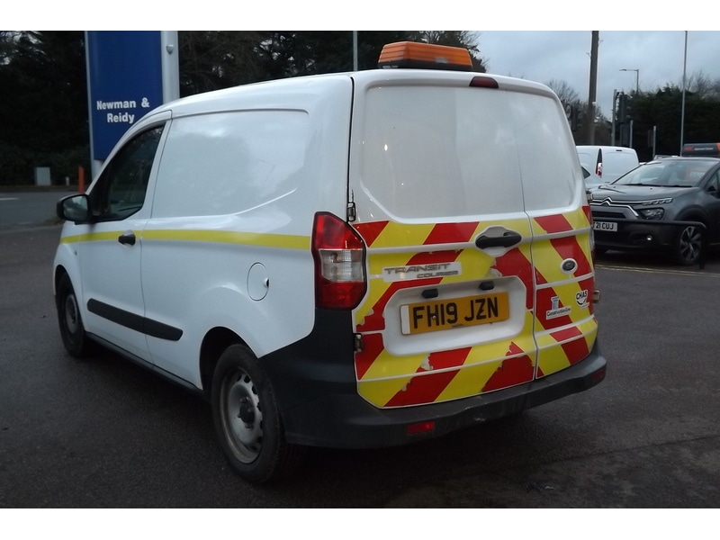 Used Ford Transit Courier 2019 for sale - 77303190: Photo 18