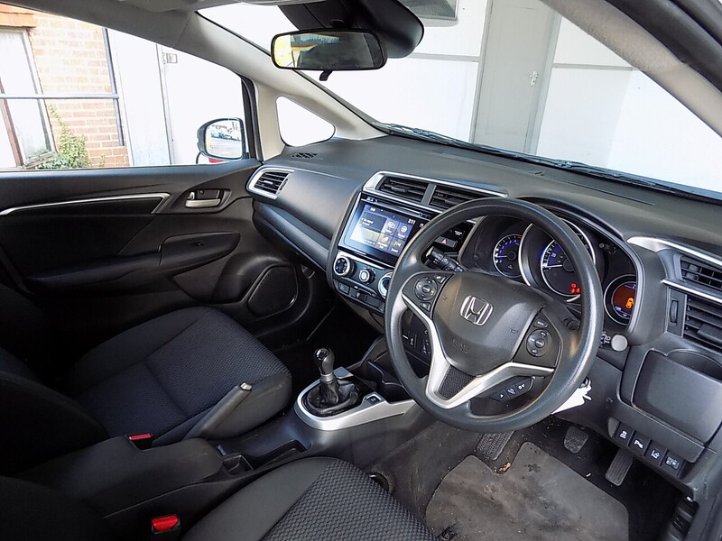 Used Honda Jazz 2018 for sale - 76766475: Photo 19