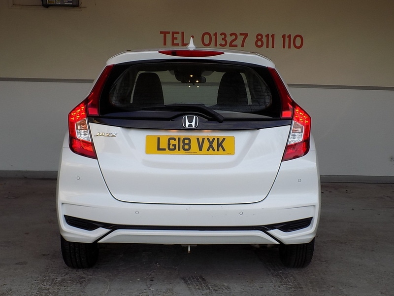 Used Honda Jazz 2018 for sale - 76766475: Photo 26