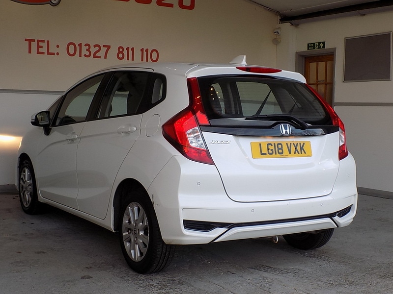 Used Honda Jazz 2018 for sale - 76766475: Photo 27