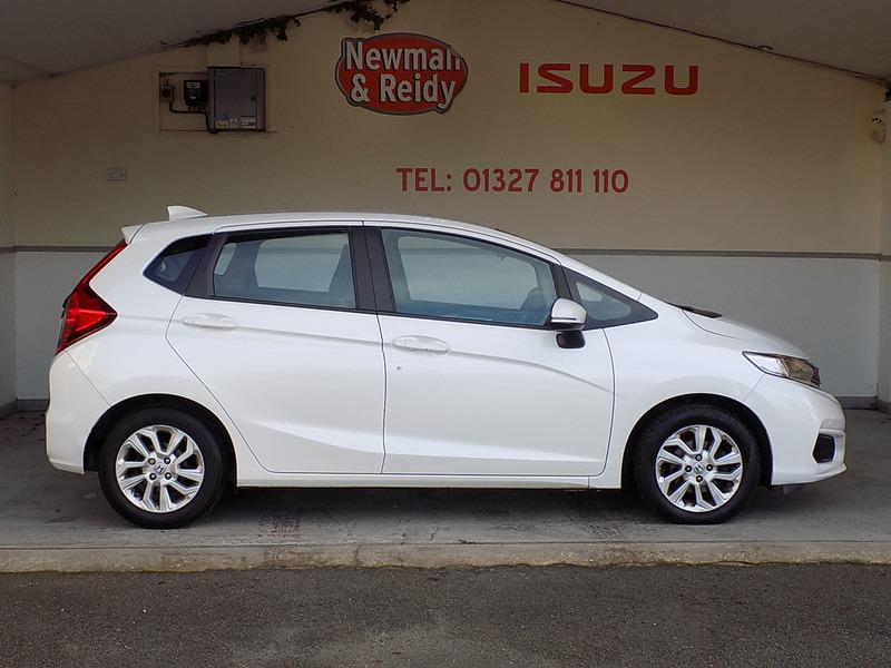 Used Honda Jazz 2018 for sale - 76766475: Photo 5