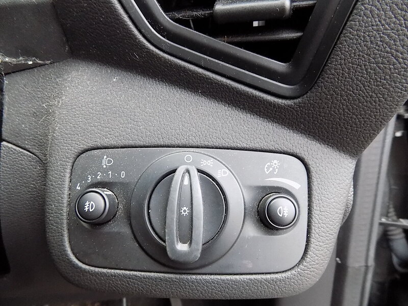 Used Ford C-Max 2016 for sale - 76896573: Photo 12