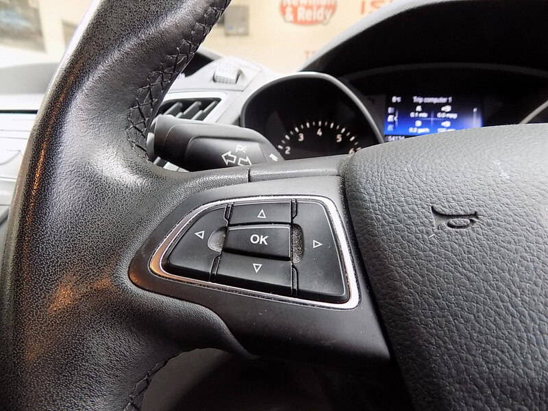 Used Ford C-Max 2016 for sale - 76896573: Photo 9