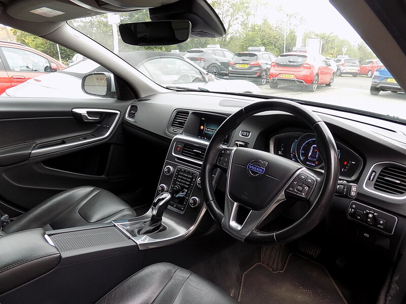 Used Volvo V60 2016 for sale - 76766482: Photo 18