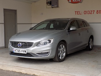 Used Volvo V60 2016 for sale - 76766482: Photo