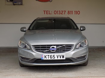 Used Volvo V60 2016 for sale - 76766482: Photo