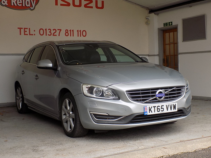 Used Volvo V60 2016 for sale - 76766482: Photo 3