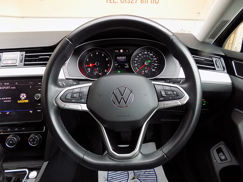 Used Volkswagen Passat for sale - 77208513: Photo 10