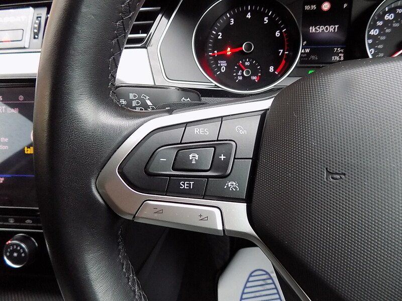 Used Volkswagen Passat for sale - 77208513: Photo 11