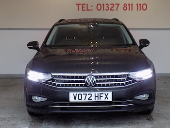 Used Volkswagen Passat 2022 for sale - 77208513: Photo