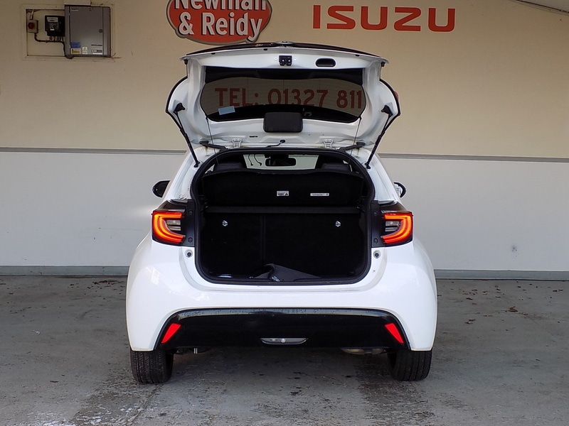 Used Toyota Yaris 2021 for sale - 77196479: Photo 31