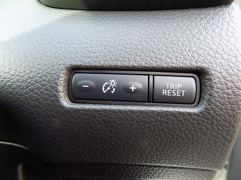 Used Nissan Qashqai 2017 for sale - 76766478: Photo 25