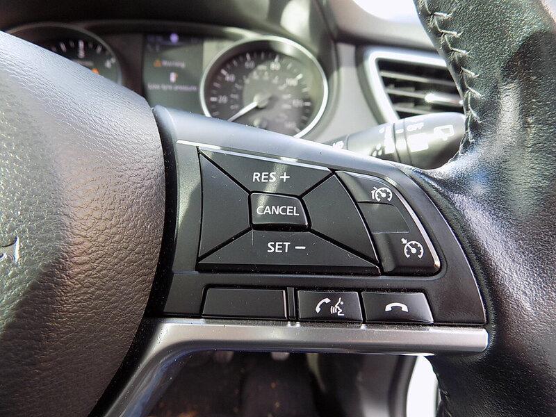 Used Nissan Qashqai 2017 for sale - 76766478: Photo 26