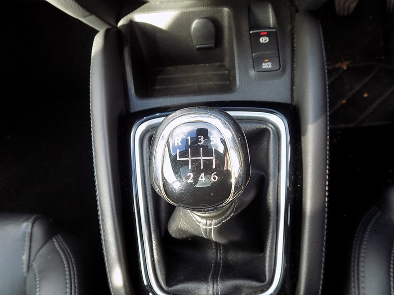 Used Nissan Qashqai 2017 for sale - 76766478: Photo 30