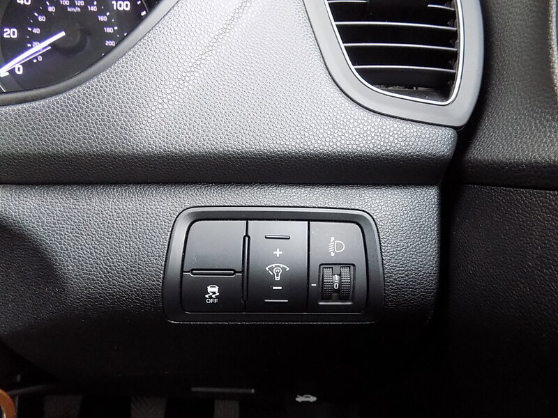 Used Hyundai i20 2017 for sale - 76766494: Photo 13