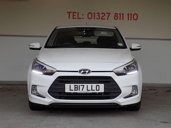 Used Hyundai i20 2017 for sale - 76766494: Photo