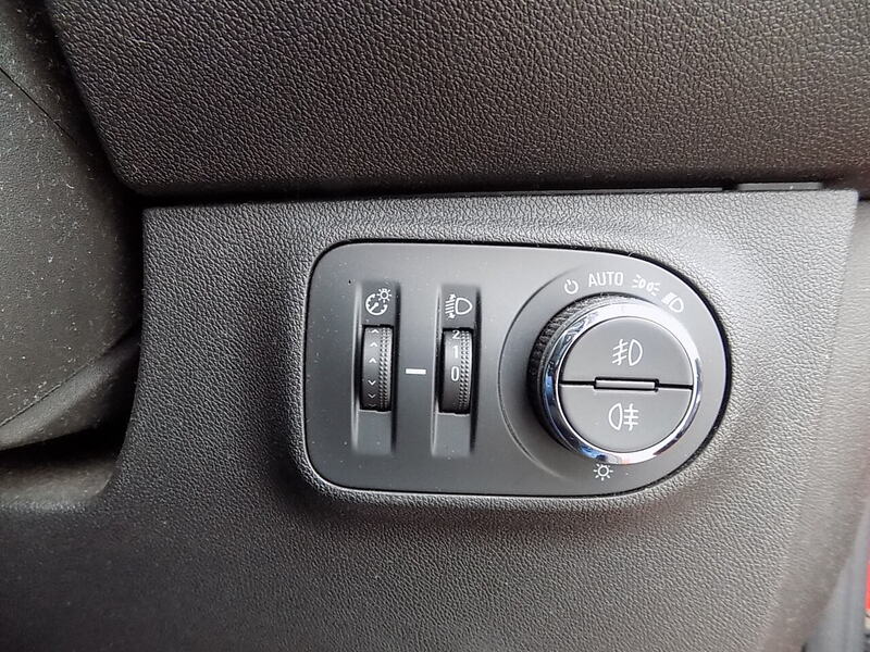 Used Vauxhall Corsa 2015 for sale - 76766483: Photo 17