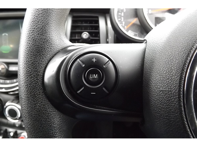 Used MINI Convertible 2018 for sale - 76910750: Photo 18