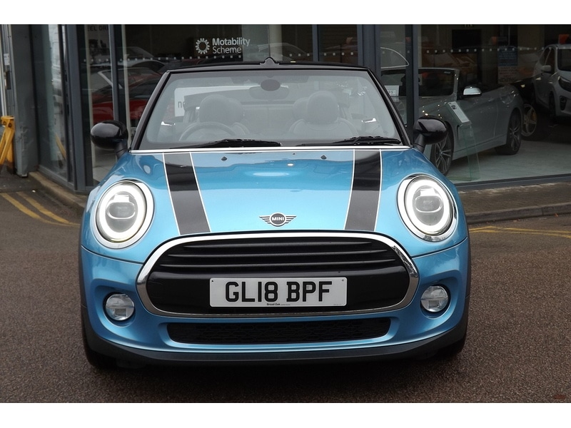 Used MINI Convertible 2018 for sale - 76910750: Photo 2