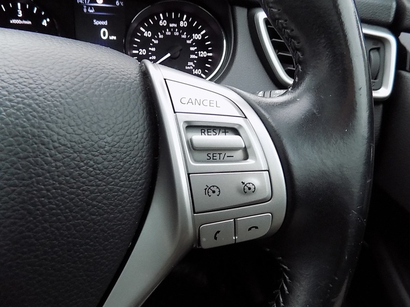 Used Nissan Qashqai 2016 for sale - 77056502: Photo 11