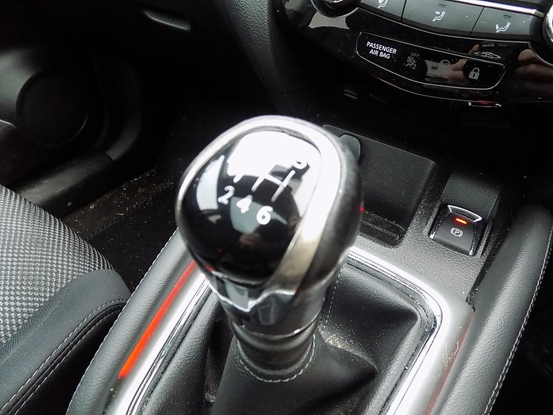 Used Nissan Qashqai 2016 for sale - 77056502: Photo 15