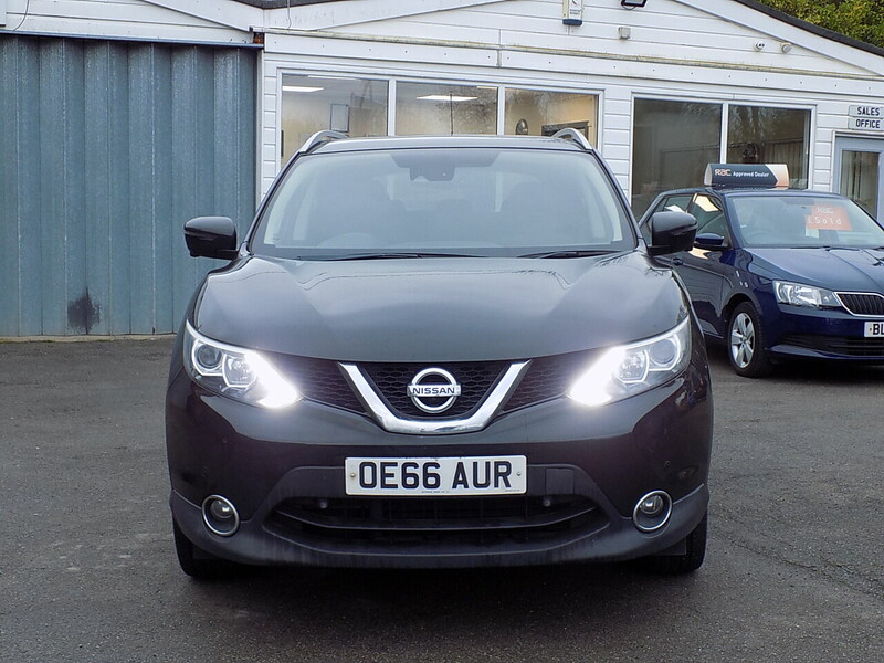 Used Nissan Qashqai 2016 for sale - 77056502: Photo 2