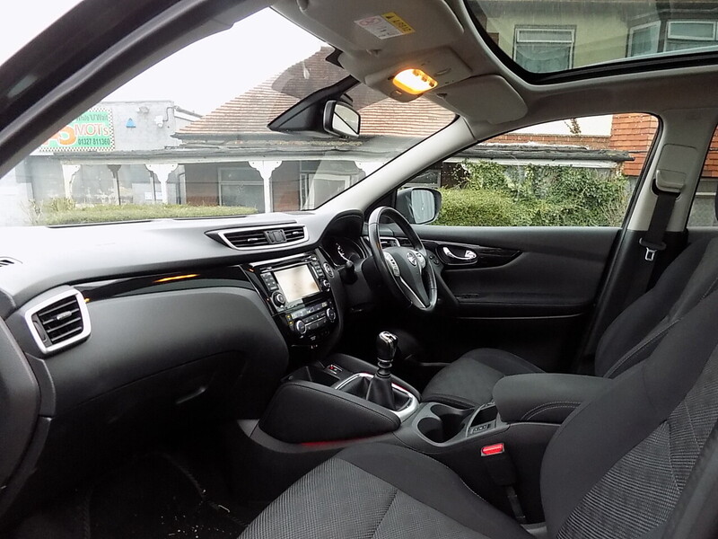 Used Nissan Qashqai 2016 for sale - 77056502: Photo 23
