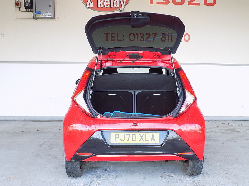 Used Toyota AYGO 2021 for sale - 76766489: Photo 29