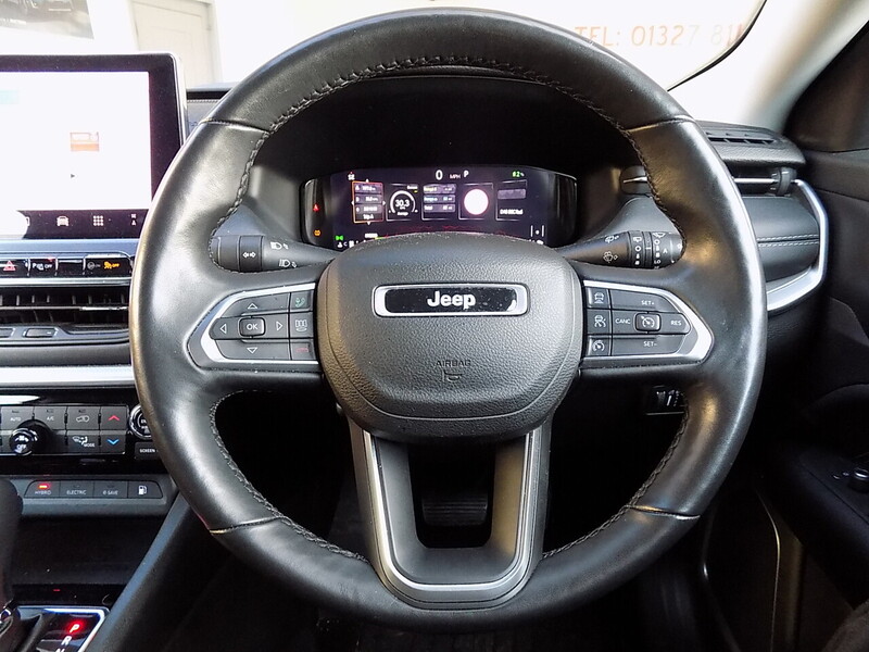 Used Jeep Compass 2023 for sale - 76766490: Photo 11