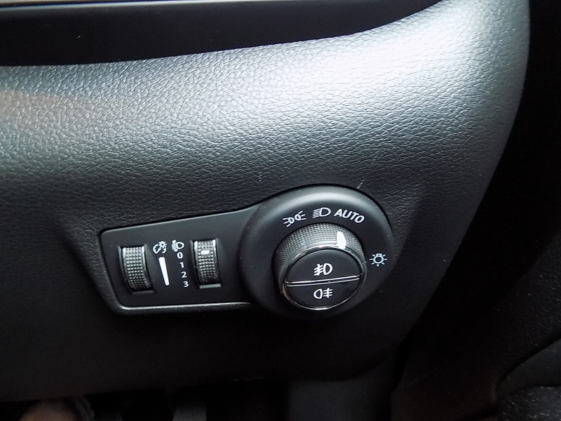 Used Jeep Compass 2023 for sale - 76766490: Photo 22