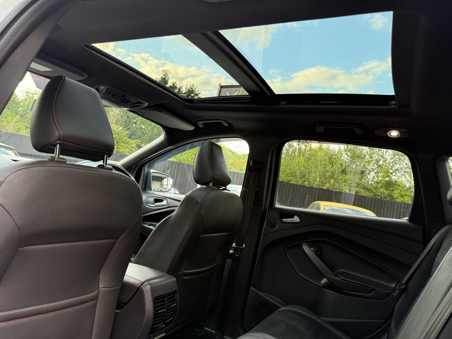 Vehicle 28