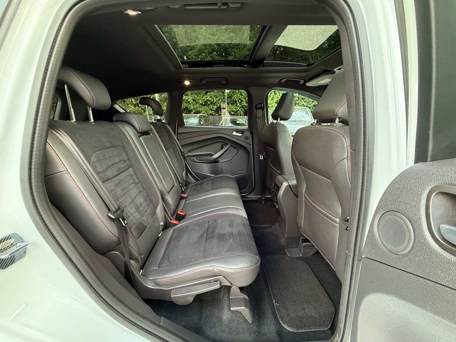 Vehicle 33