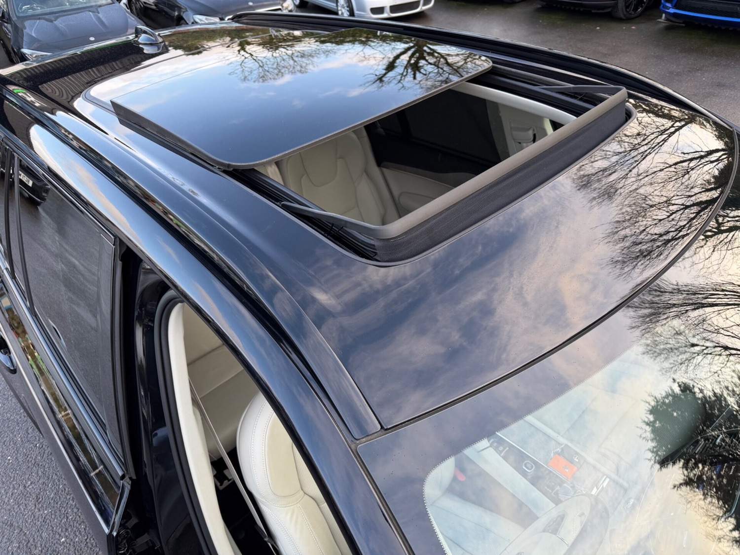 Used Volvo XC90 2023 for sale - 77630099: Photo 19