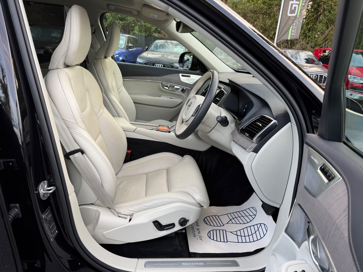 Used Volvo XC90 2023 for sale - 77630099: Photo 36