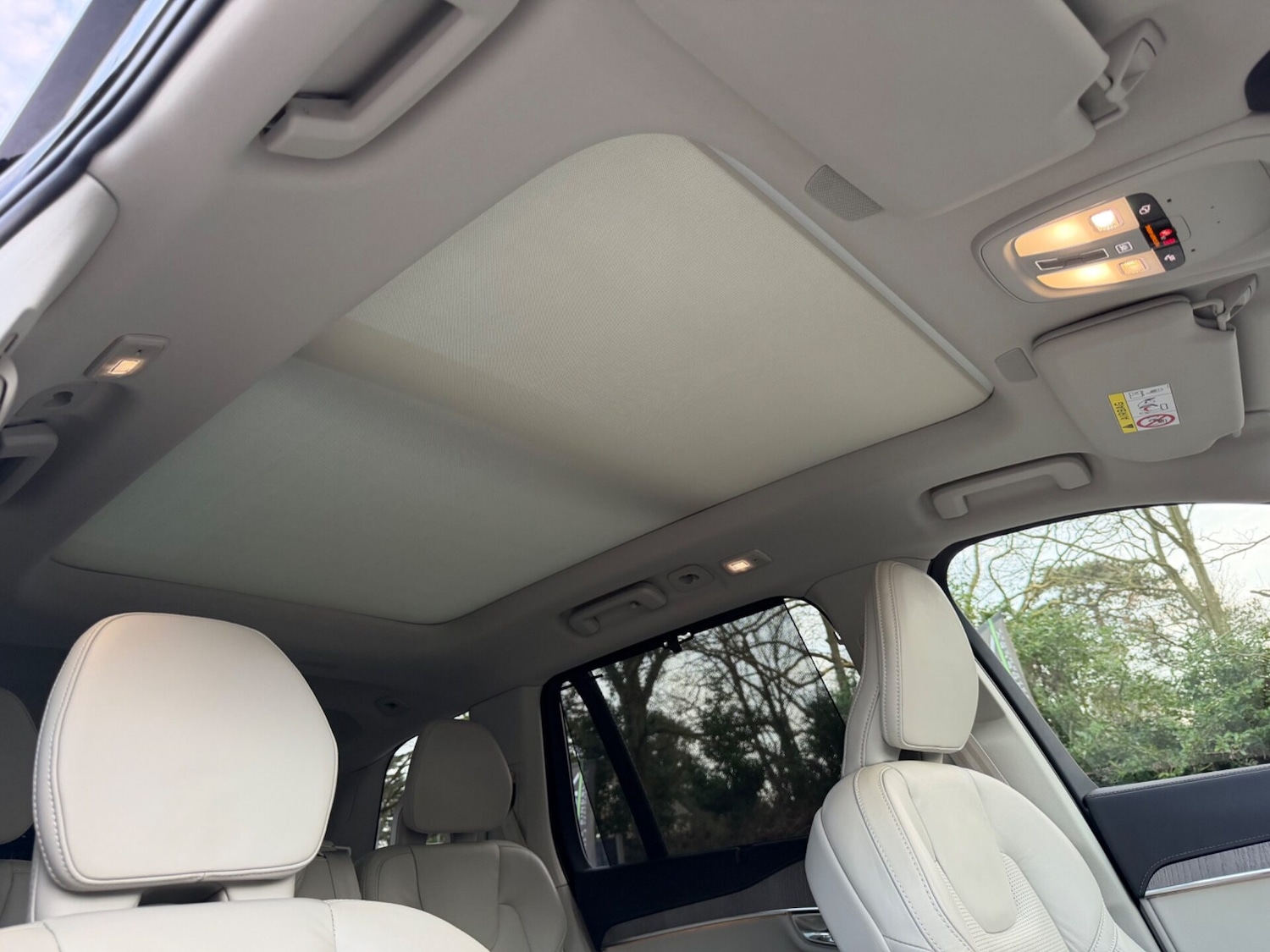 Used Volvo XC90 2023 for sale - 77630099: Photo 60