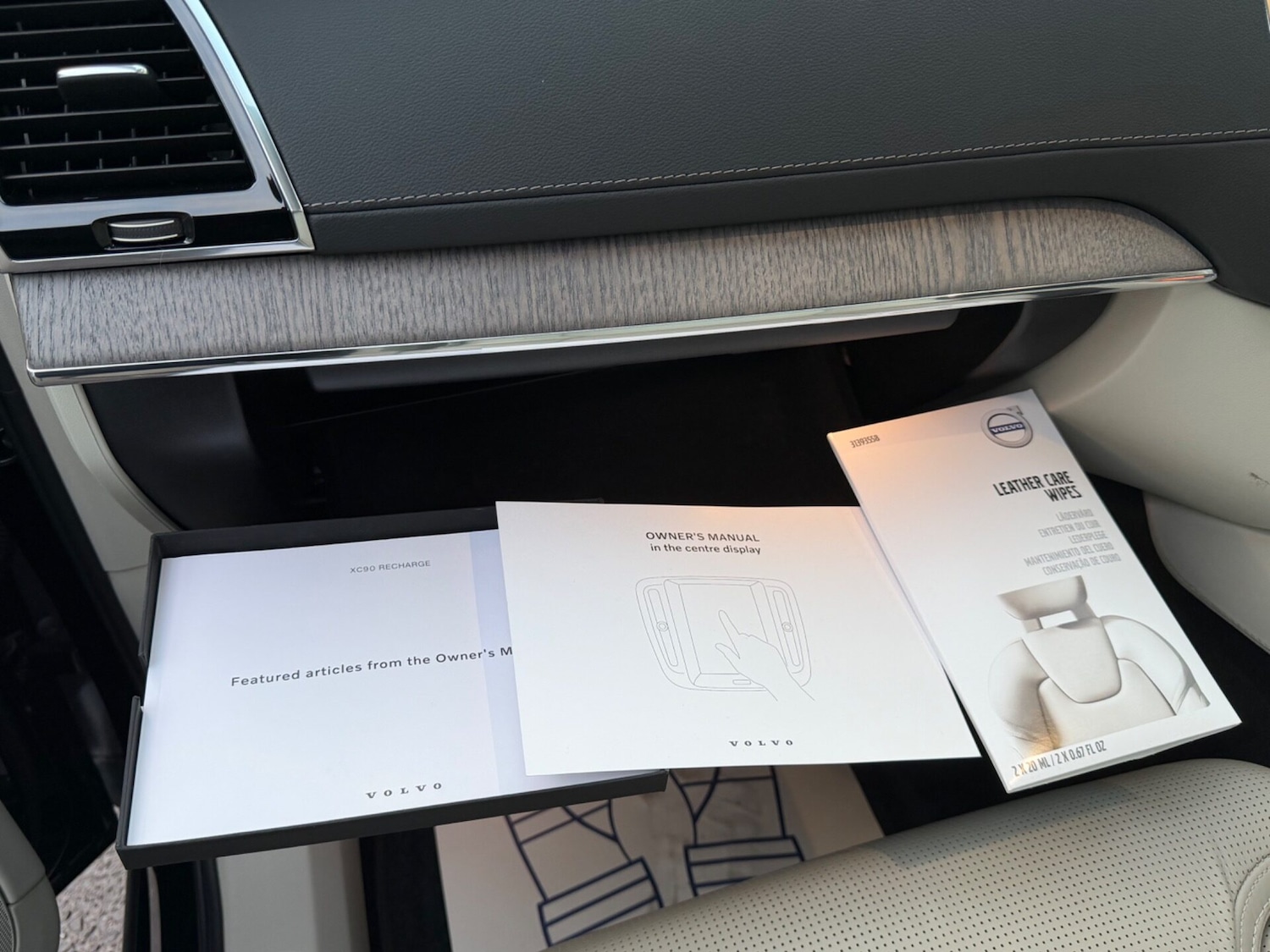 Used Volvo XC90 2023 for sale - 77630099: Photo 73