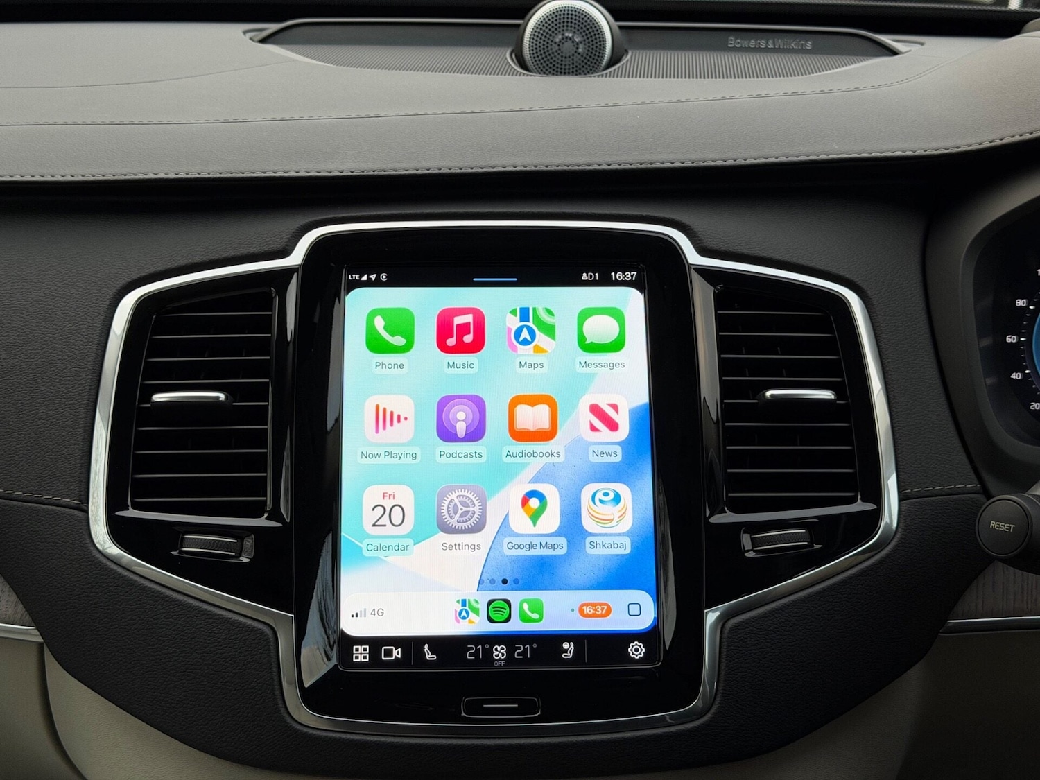 Used Volvo XC90 2023 for sale - 77630099: Photo 9