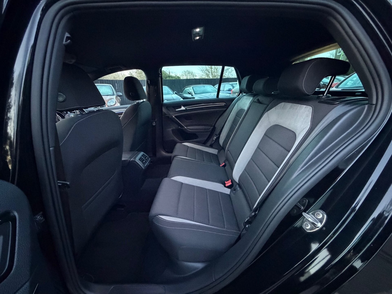 Used Volkswagen Golf 2015 for sale - 78133164: Photo 21