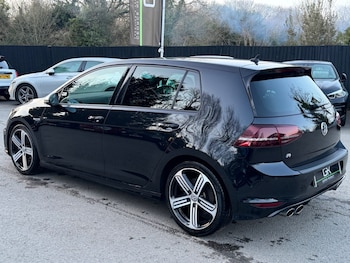 Used Volkswagen Golf 2015 for sale - 78133164: Photo