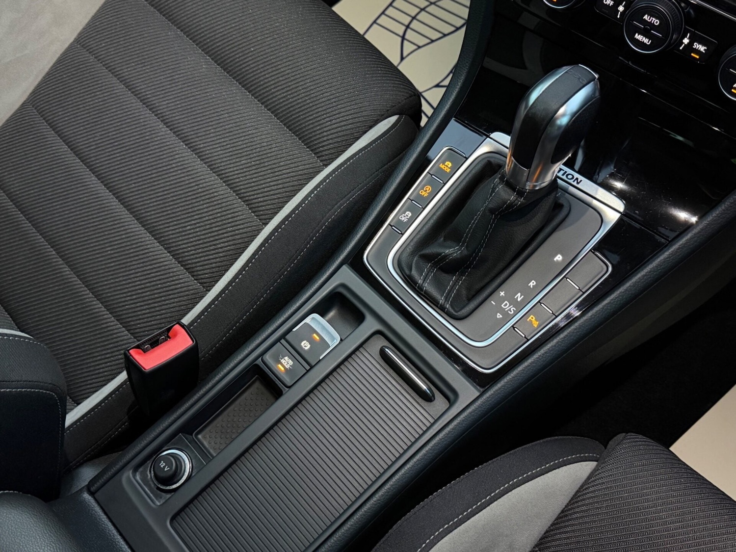 Used Volkswagen Golf 2015 for sale - 78133164: Photo 9