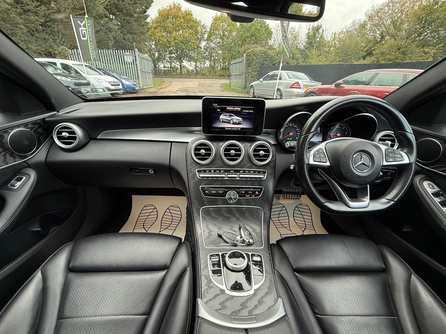 Used Mercedes-Benz C Class 2017 for sale - 76352363: Photo 13