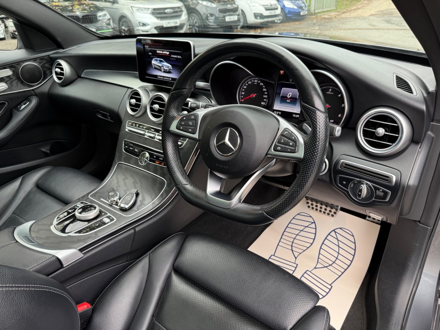 Used Mercedes-Benz C Class 2017 for sale - 76352363: Photo 14