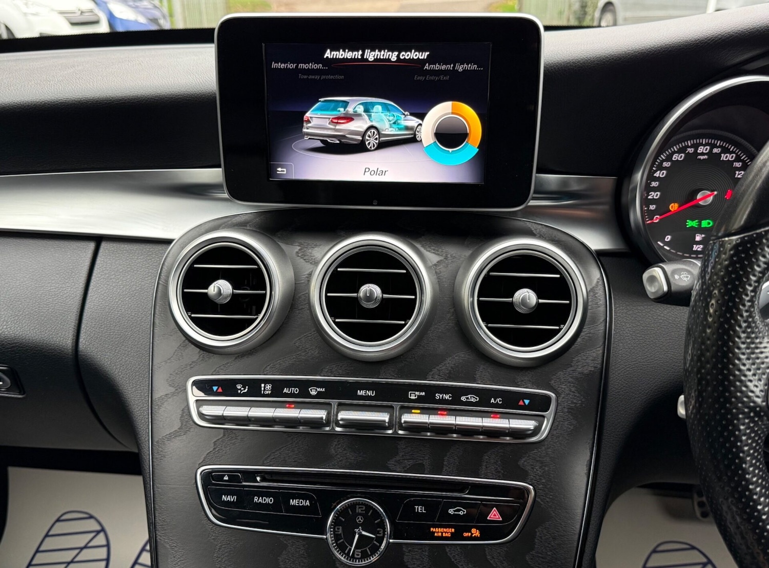 Used Mercedes-Benz C Class 2017 for sale - 76352363: Photo 46