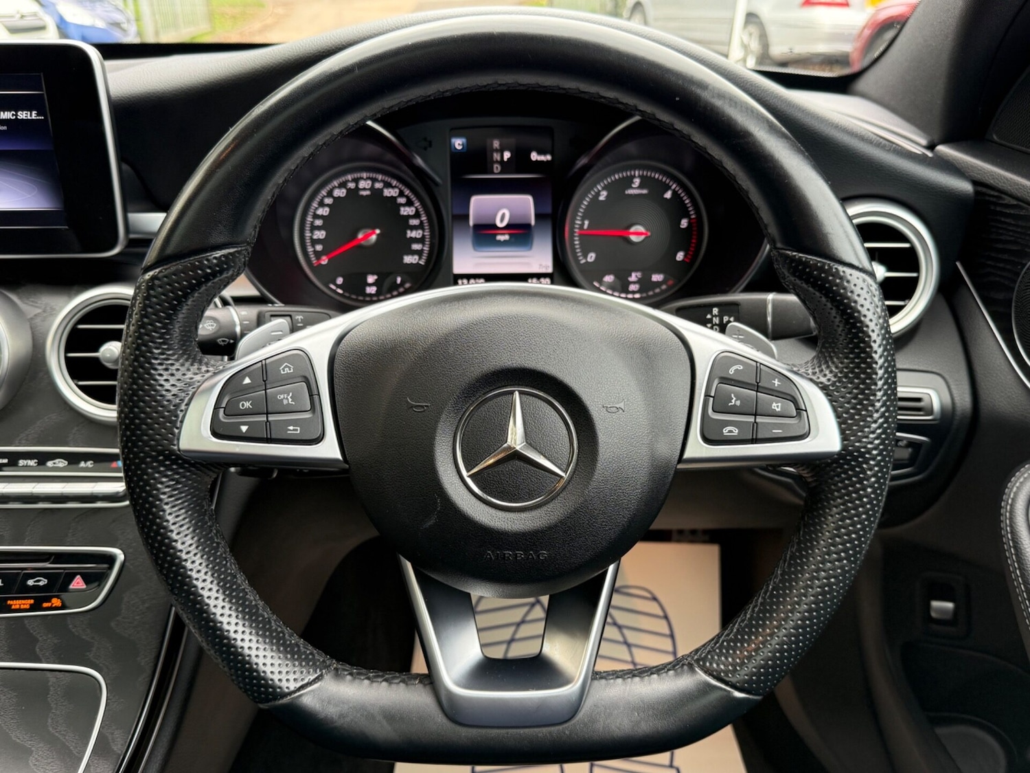 Used Mercedes-Benz C Class 2017 for sale - 76352363: Photo 7