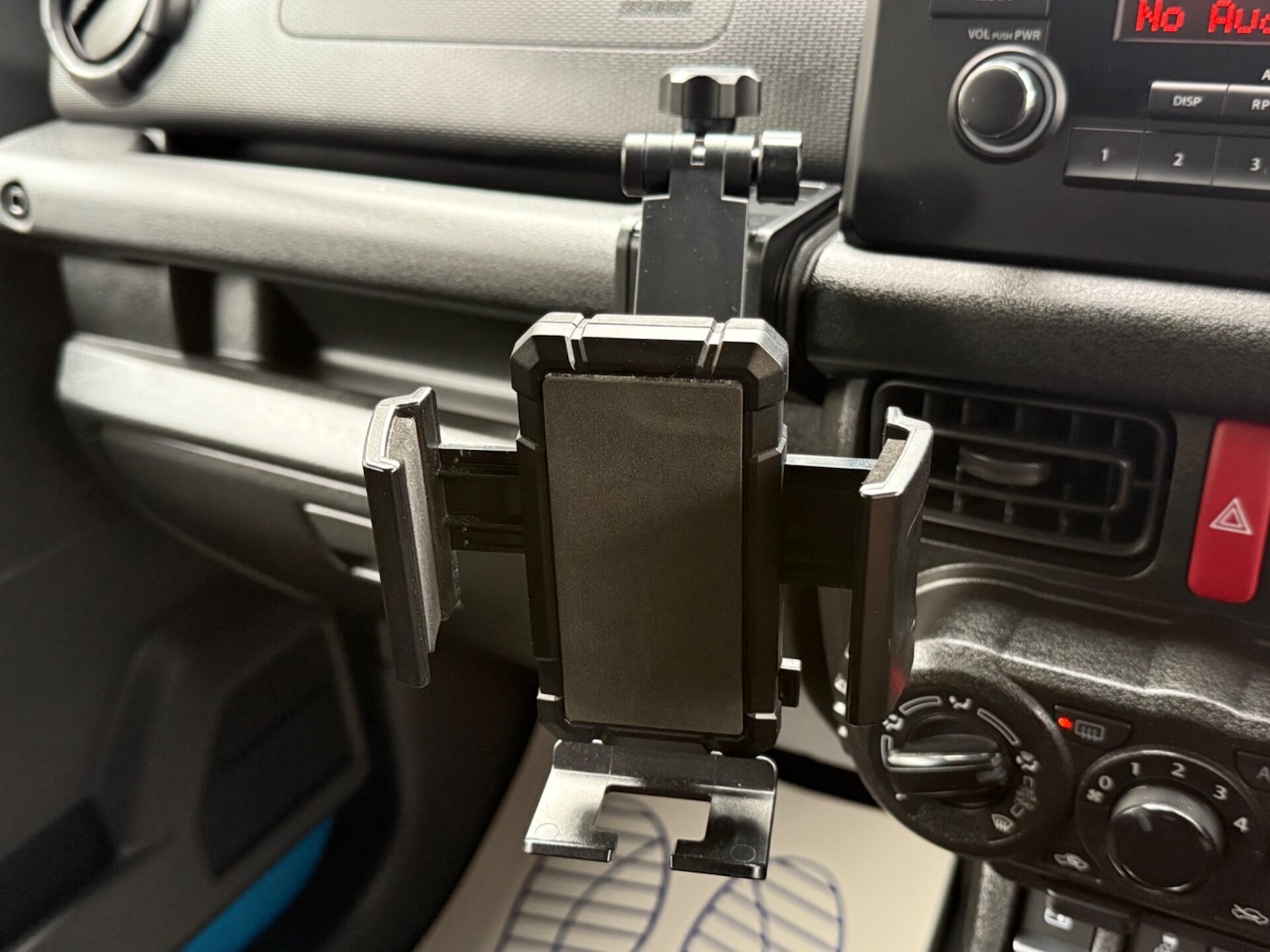 Used Suzuki Jimny 2023 for sale - 76402049: Photo 37